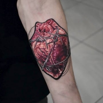 serce realistyczny tatuaż