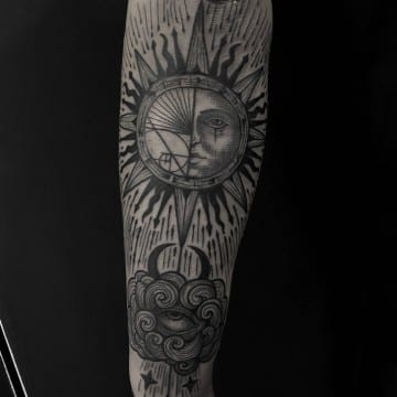 słońce tatuaż graficzny