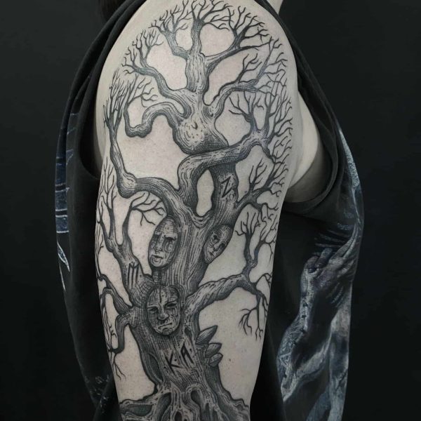 tatuaz drzewo grafika